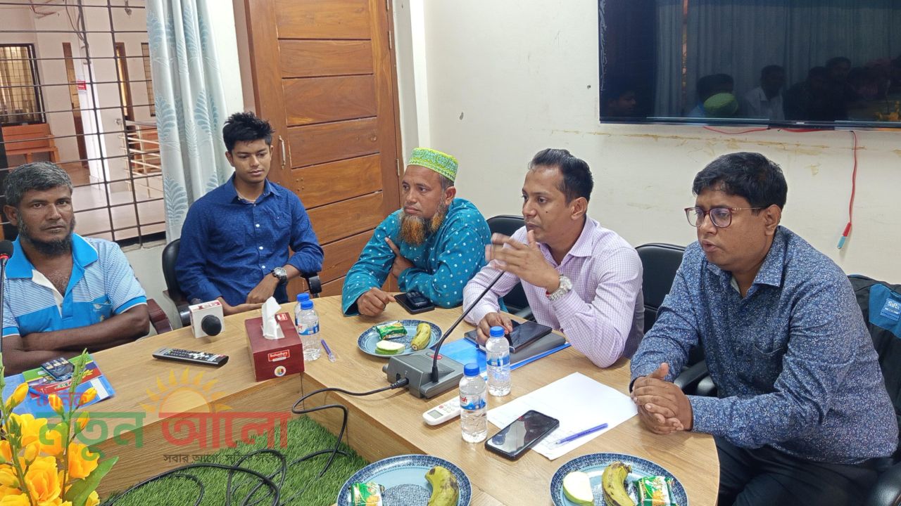 কাশিয়ানীতে ভ্রাম্যমাণ সমবায় প্রশিক্ষণ অনুষ্ঠিত