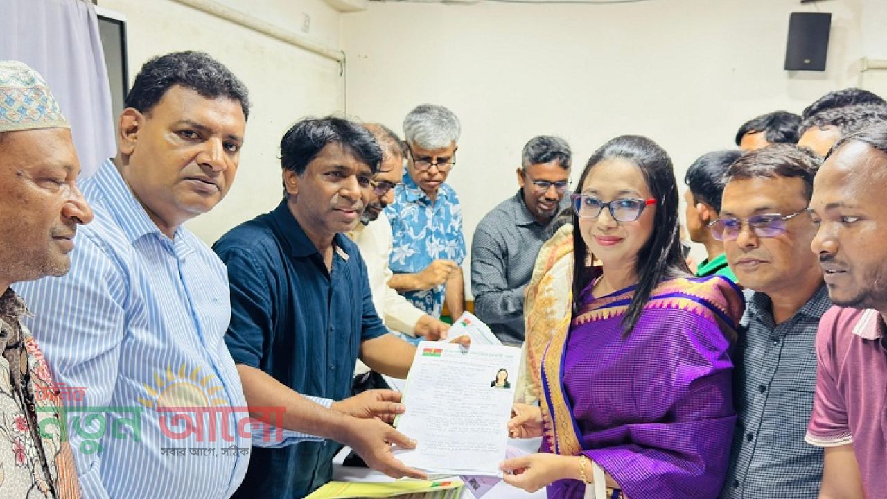 তৃণমূলের মূল্যায়নেই সংসদ শক্তিশালী হবে: মনোনয়ন জমা দিয়ে বললেন সাবরিনা শুভ্রা