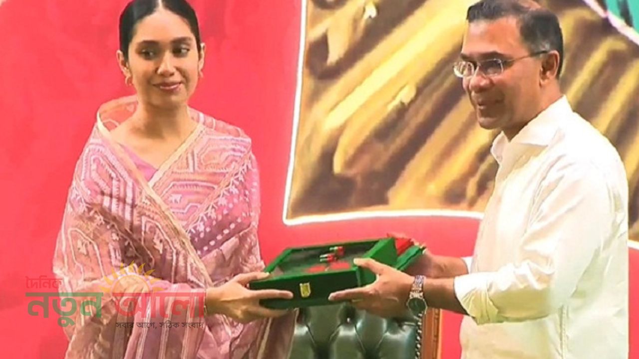 স্বাধীনতা পুরস্কার ২০২৬: খালেদা জিয়ার পক্ষে সম্মাননা গ্রহণ করলেন নাতনি জাইমা