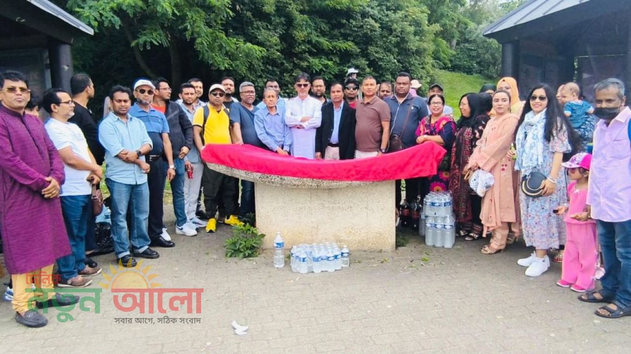 প্যারিসের বুকে এক টুকরো বাংলাদেশ! প্রবাসীদের ইলিশ উৎসব ও ঈদ পুনর্মিলনী