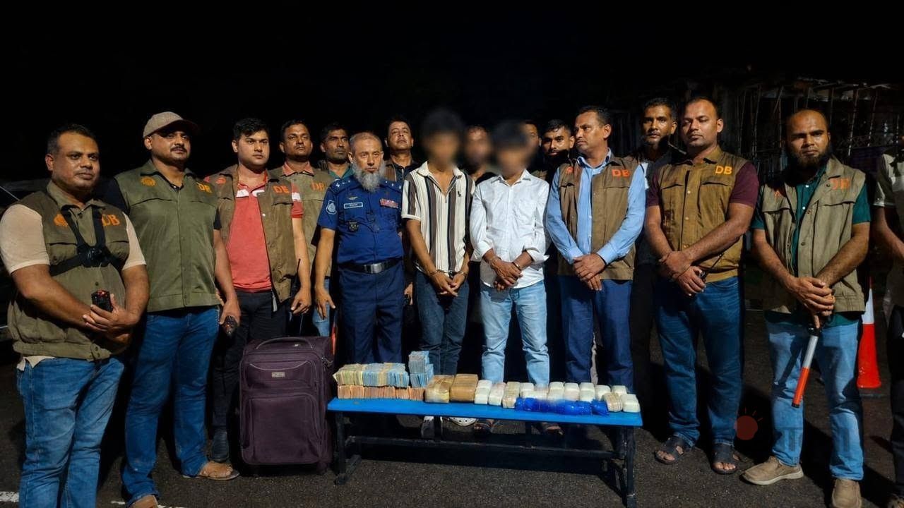 গোপালগঞ্জে নোয়া গাড়িতে তল্লাশি, প্রায় ২ কোটি টাকার ইয়াবাসহ গ্রেপ্তার ২