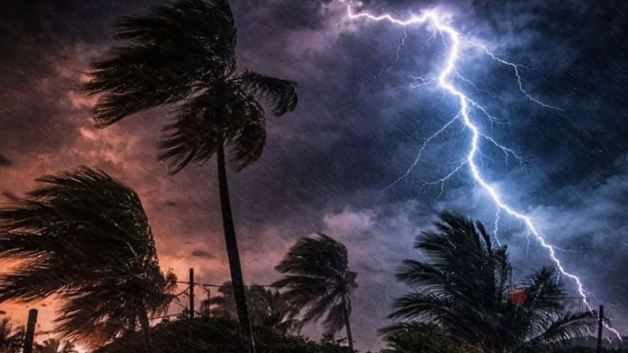 কুষ্টিয়ায় বজ্রপাতে ২ জনের মৃত্যু, আহত ৩