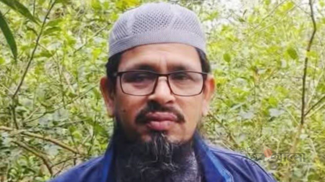 কাশিয়ানীতে মোটরসাইকেল দুর্ঘটনায় সালিনাবক্স মাদ্রাসার ভারপ্রাপ্ত সুপার লিটন হুজুর নিহত