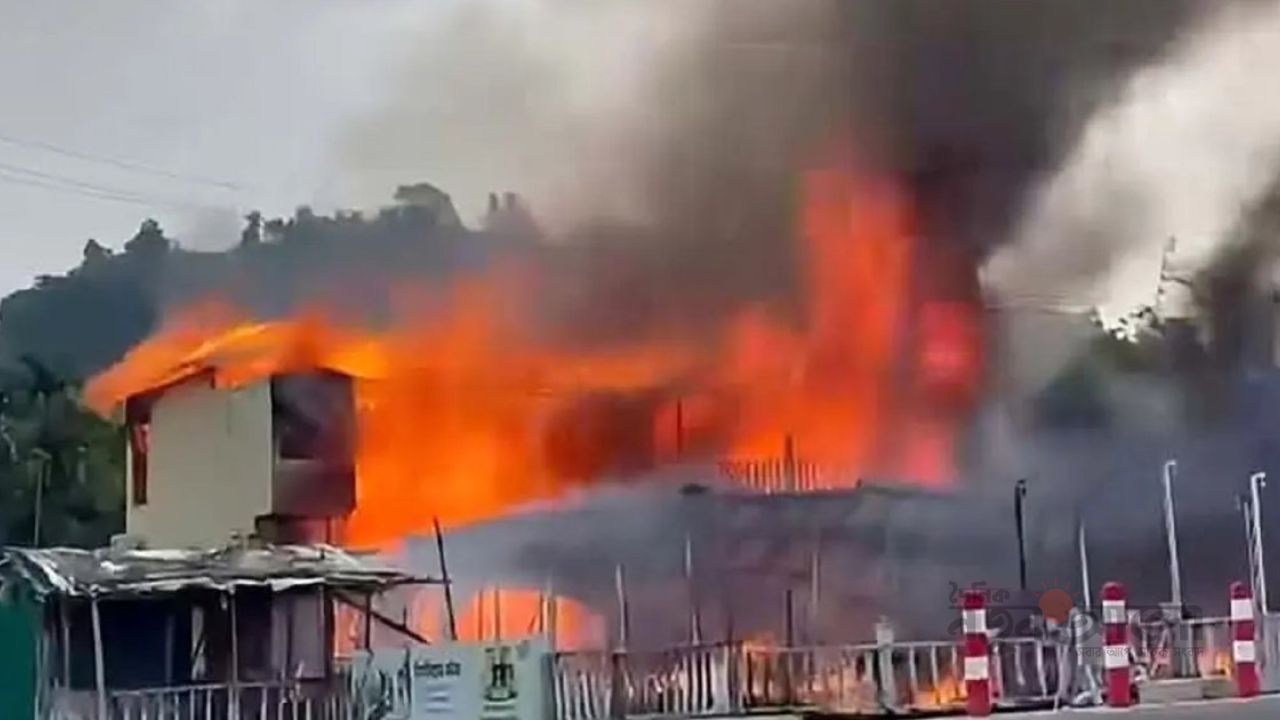 কক্সবাজারের মেরিন ড্রাইভের রিসোর্টে ভয়াবহ আগুন: ৬ জনের মৃত্যু, আহত-৮
